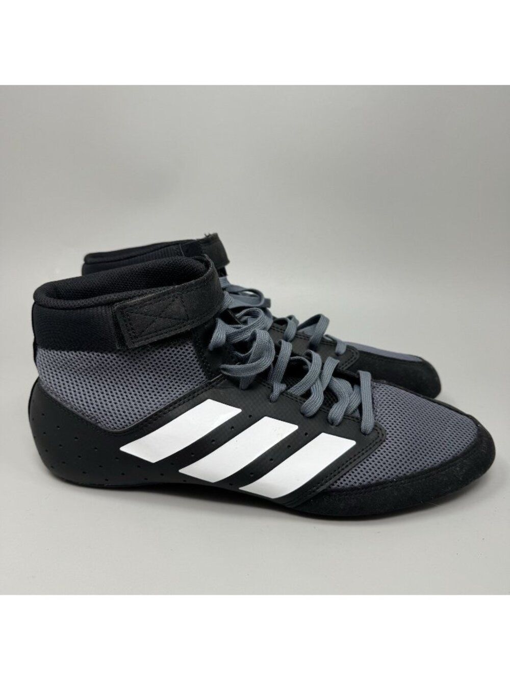 Adidas Mat Hog 2.0 Wrestling Shoes Mens Size 10.5 Black Gray Sneakers FZ5391